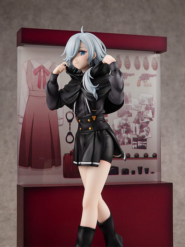 Spy Classroom PVC Statue 1/7 Light Novel Glint Monika 22 cm NEW