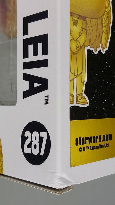 287 Princess Leia (Ewok Village- Gold) Star Wars - Box Damaged Funko POP
