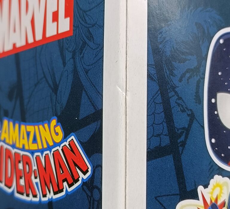 614 Spider-Man (Captain Universe) - Marvel - Box Damaged Funko POP