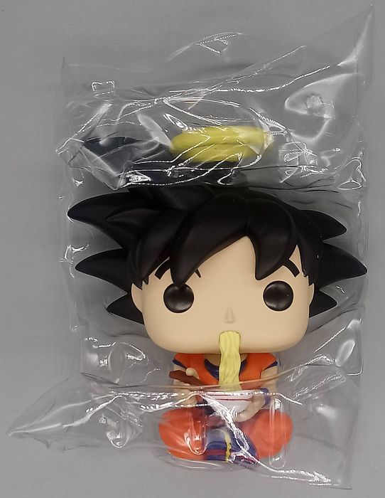 710 Goku (Eating Noodles) Dragon Ball Z - Box Damaged Funko POP
