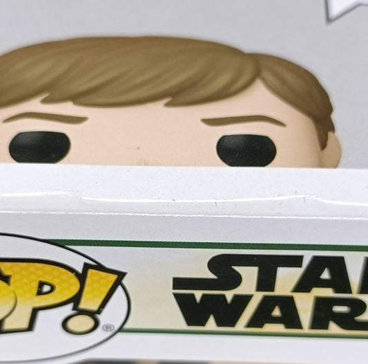 583 Luke Skywalker (& Grogu) - Star Wars - Box Damaged Funko POP