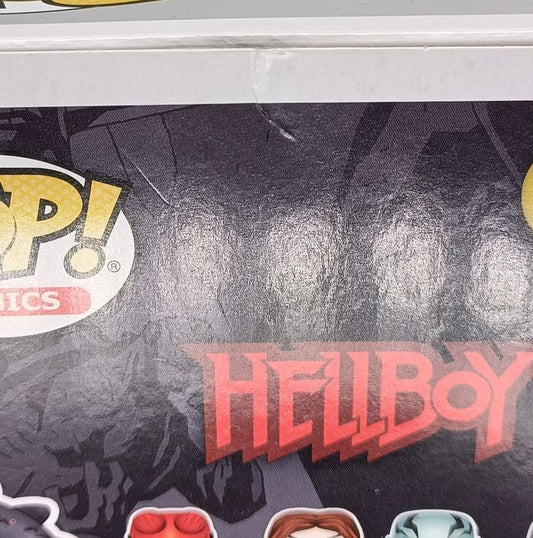 18 Hellboy (in Suit) - Comics - 2018 Con - Box Damaged Funko POP