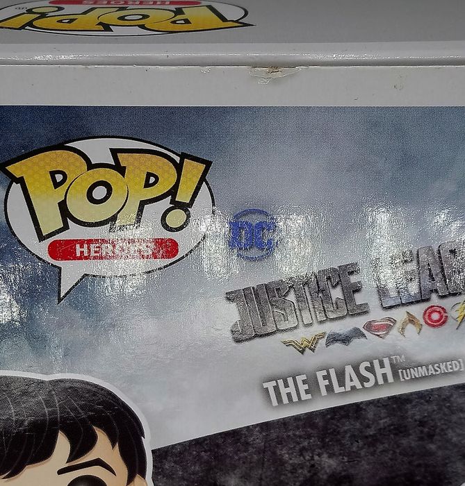 201 The Flash (Unmasked) - DC Justice League - Box Damaged Funko POP