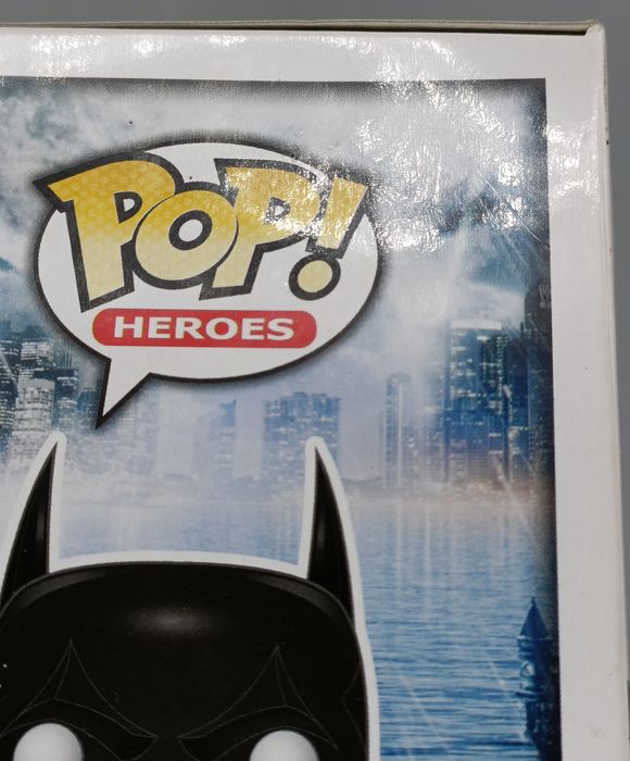 52 Batman (Detective Mode) DC - Batman Arkham Asylum Box Damaged Funko POP