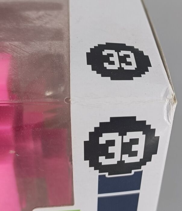 33 Medium Invader (Pink) - 8-Bit Space Invaders Funko POP - Box Damaged