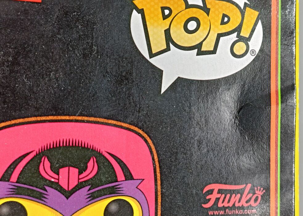 799 Magneto (Blacklight) - Marvel X-Men Box Damaged Funko POP