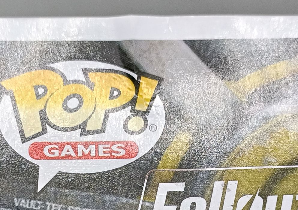 164 Piper - Fallout 4 - Box Damaged Funko POP