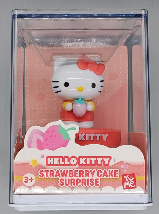 Hello Kitty - Strawberry Cake Surprise
