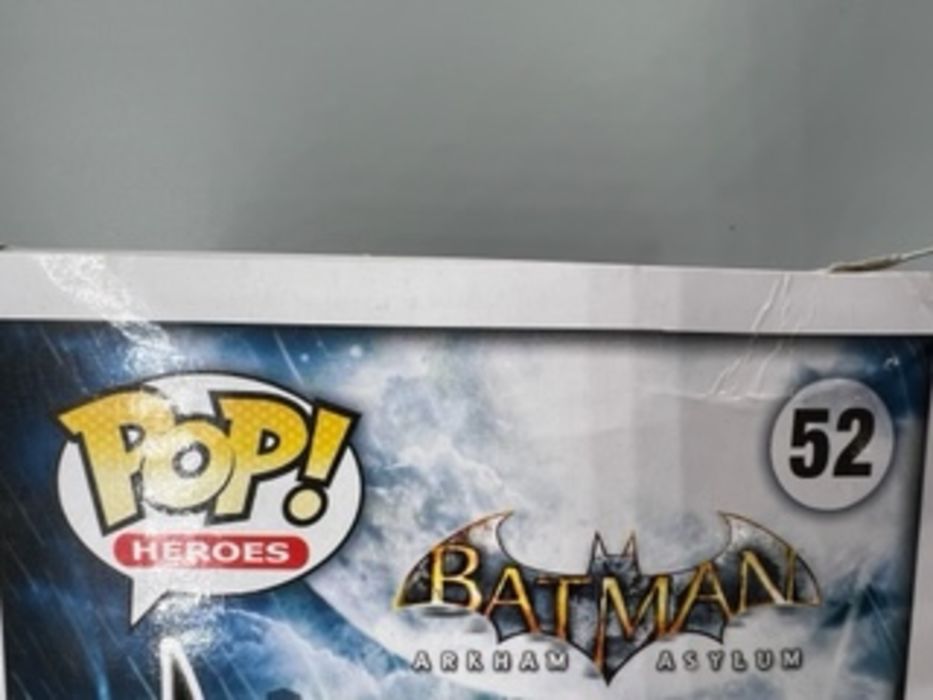 52 Batman - DC - Batman Arkham Asylum - Box Damaged Funko POP