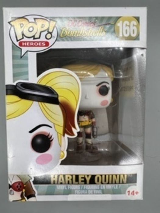 166 Harley Quinn - DC Bombshells Box Damaged Funko POP Funko