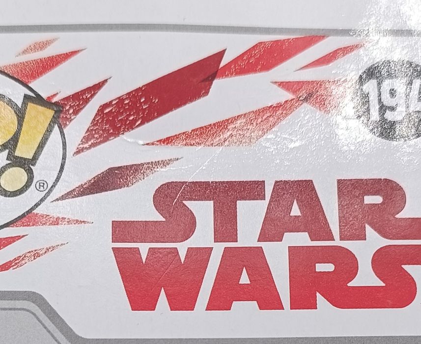 194 Kylo Ren - Glow - Star Wars - Funko POP - Box Damaged