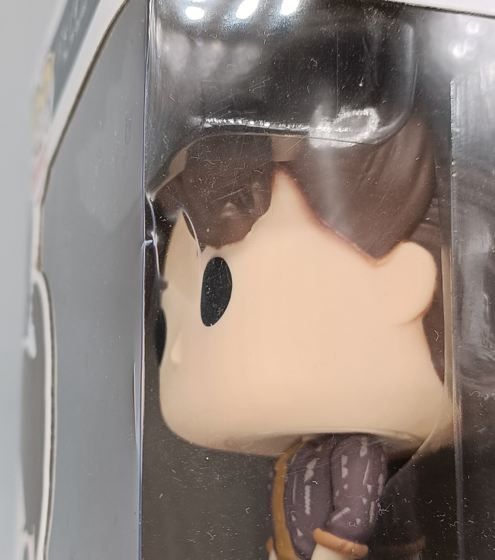700 Chandler Bing (80's) - Friends - Funko POP - Box Damaged