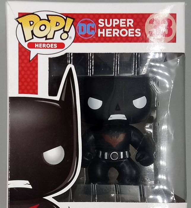 33 Batman Beyond - DC Comics - Box Damaged Funko POP