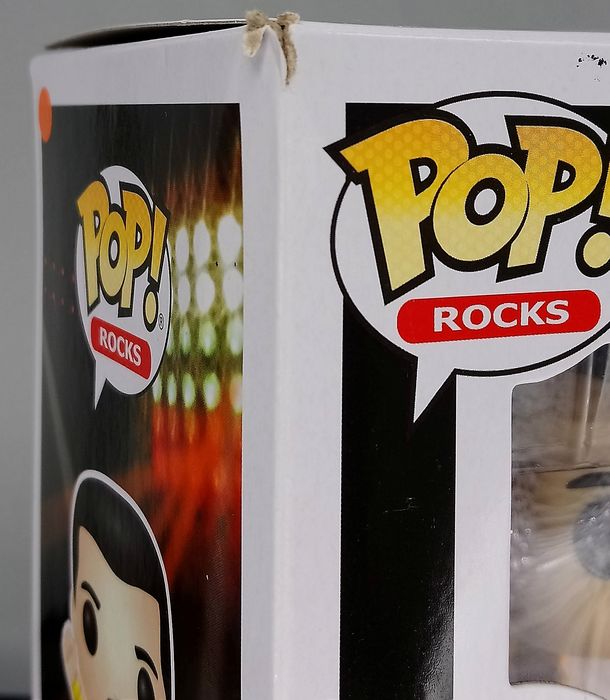96 Freddie Mercury (Wembley 1986) Rocks - Queen Box Damaged Funko POP