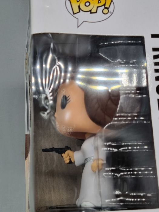 04 Princess Leia - Star Wars - Box Damaged Funko POP