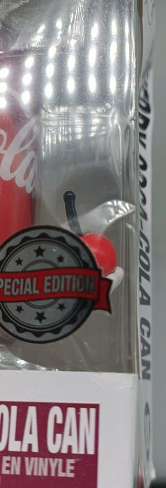 88 Cherry Coca-Cola Can - Foodies - Box Damaged Funko POP