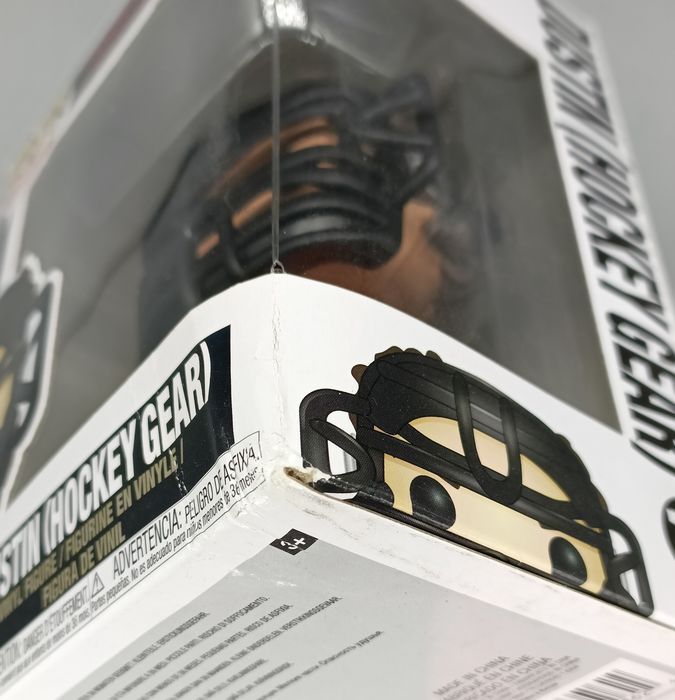 719 Dustin (Hockey Gear) - Stranger Things - Box Damaged Funko POP