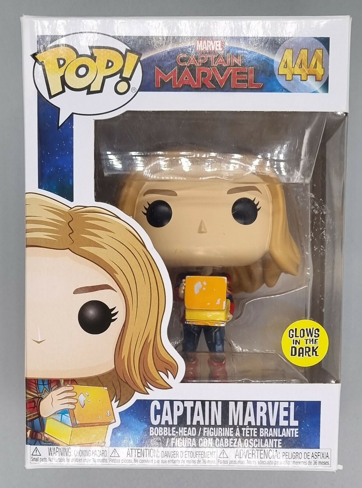 444 Captain Marvel (w/ Tesseract) - Glow - Marvel Funko POP