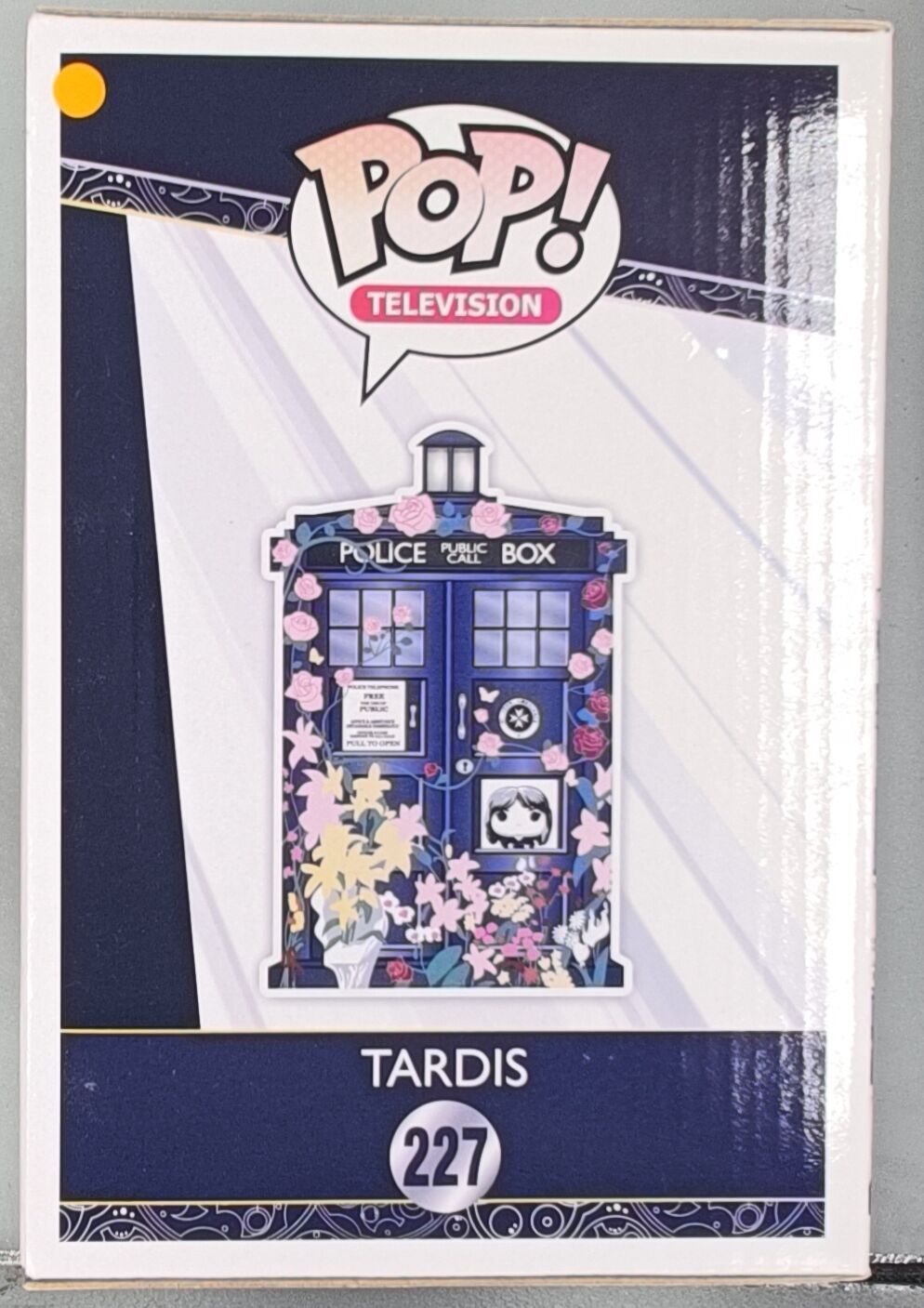 227 TARDIS (Clara Memorial) - 6 Inch - Doctor Who - Funko POP - Box Damaged