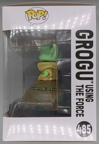485 Grogu (Using the Force- Lights up) Deluxe - Star Wars Funko POP