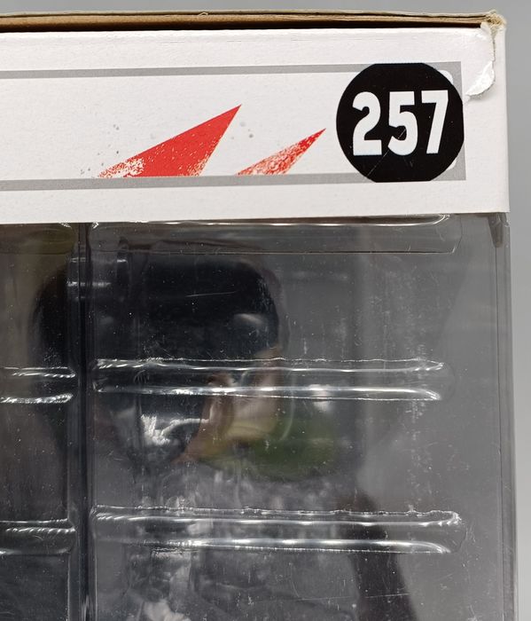 257 Rematch on the Supremacy (Finn Captain Phasma) M Box Damaged Funko POP