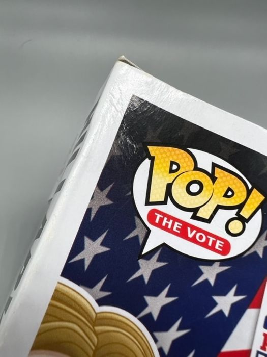 01 Hillary Clinton - 2016 Road To The White House Box Damaged Funko POP