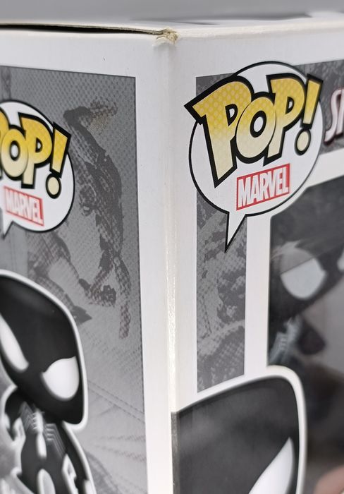 79 Black Suit Spider-Man - Marvel - Box Damaged Funko POP