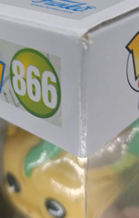866 Leafeon - Pokemon - Box Damaged Funko POP