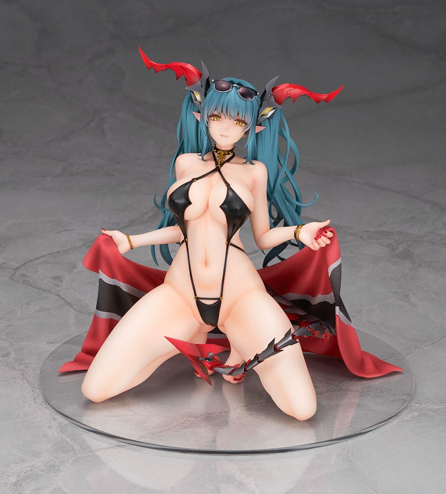 Azur Lane PVC Statue 1/7 Regensburg Dark Dragon and the Coast of Light Ver. 16 cm Alter