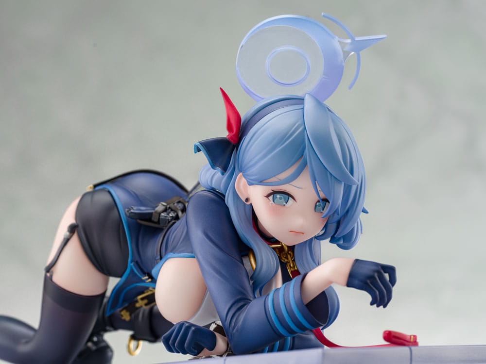 Blue Archive PVC Statue 1/7 Ako Memorial Lobby Ver. 23 cm - FanofThings.co.uk
