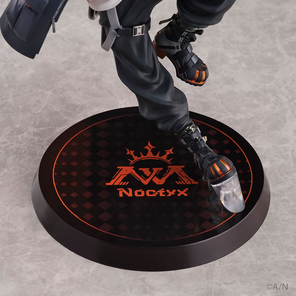 Nijisanji PVC Statue 1/7 Alban Knox 26 cm - FanofThings.co.uk