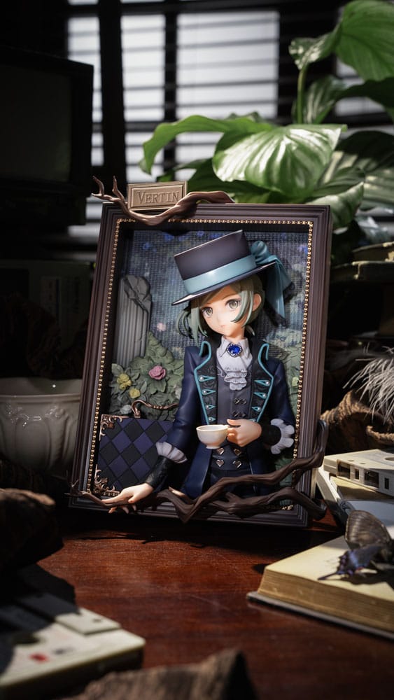 Reverse: 1999 PVC Statue Vertin (3D Frame Ver.) 18 cm