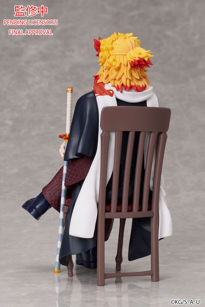 Demon Slayer: Kimetsu no Yaiba Statue Kyojuro Rengoku 16 cm - FanofThings.co.uk