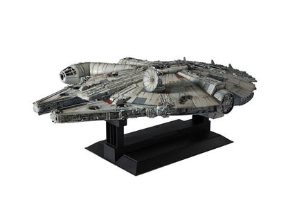 Star Wars Episode IV Perfect Grade Plastic Model Kit 1/72 Millennium Falcon 48 cm - FanofThings.co.uk