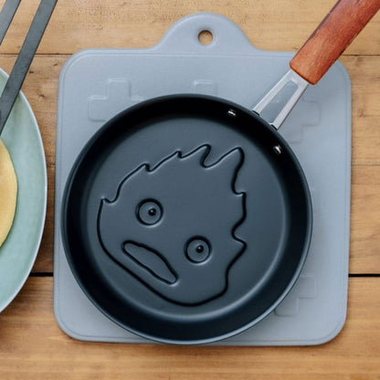 Howl's Moving Castle Non-Stick Pancake Pan Calcifer - FanofThings.co.uk