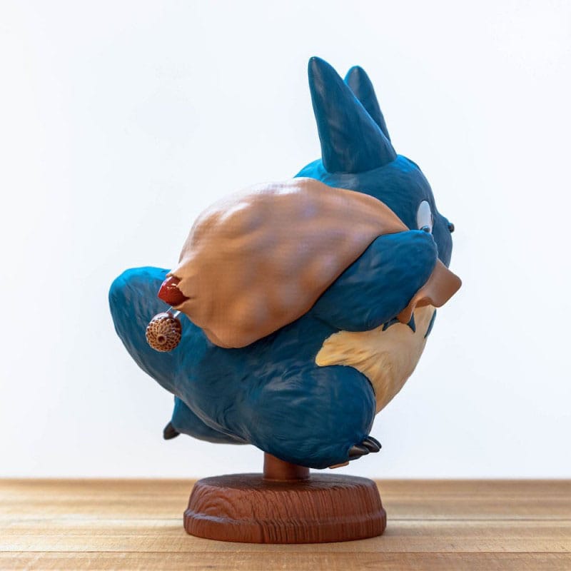 My Neighbor Totoro Statue  Middle Totoro 37 cm - FanofThings.co.uk