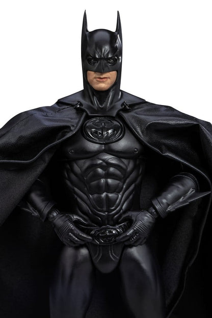 DC Comics Dynamic 8ction Heroes Action Figure Batman (Batman & Robin) 21 cm