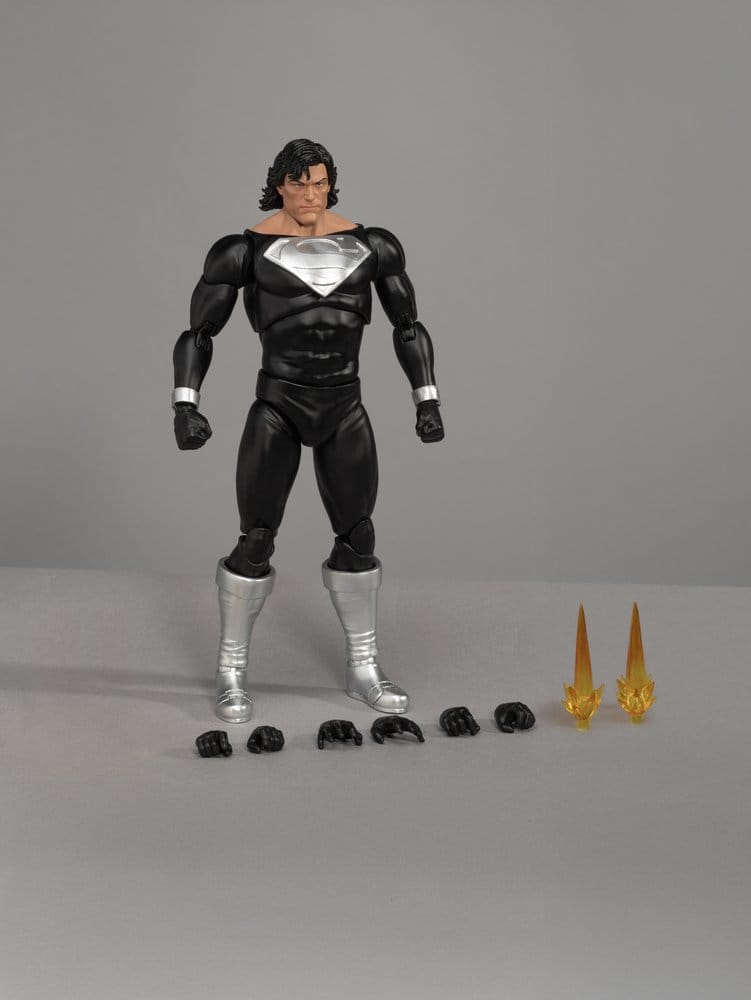 DC Comics Action Figure Superman Recovery Suit 21 cm