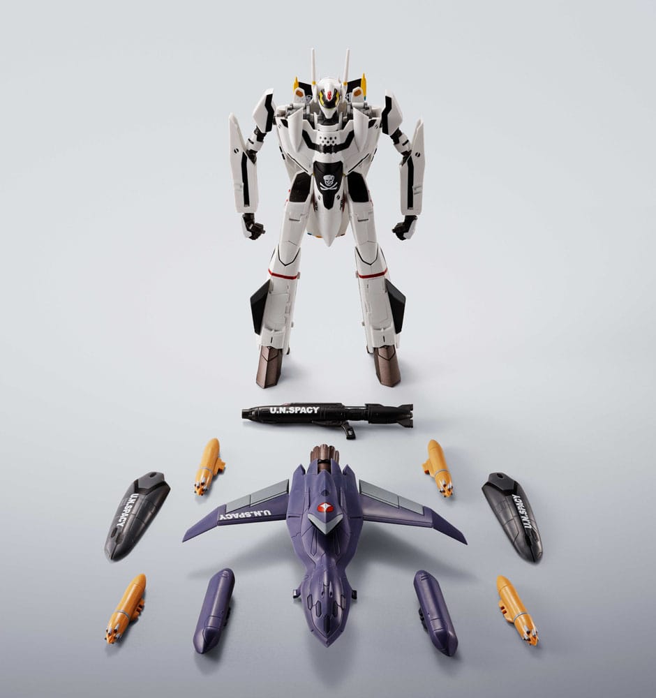 Macross 7 Hi-Metal R Action Figure VF-0S Phoenix (Roy Focker Use) & QF-2200D-B Ghost Set 14 cm Bandai Tamashii Nations