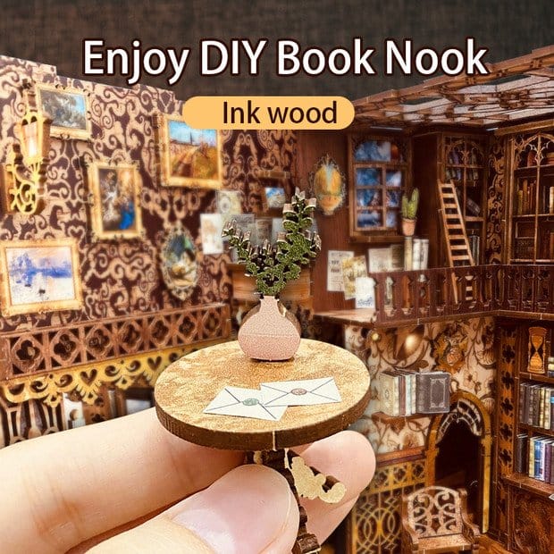 Book Nook Eternal Bookstore 23 x 11 cm CuteBee