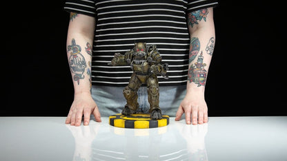 Fallout (Amazon) PVC Figure NCR Power Armor 25 cm