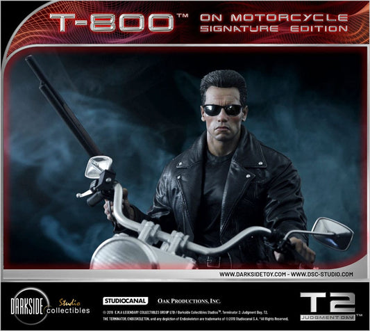 Terminator 2 Statue T-800 On Motorcycle Limited Signature Edition 70 cm - FanofThings.co.uk