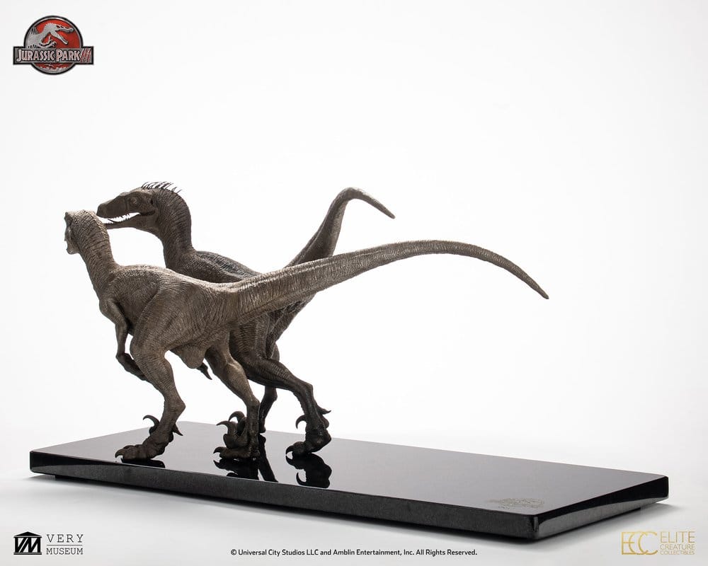 Jurassic Park Statue 1/8 Pair of Velociraptors 30 cm