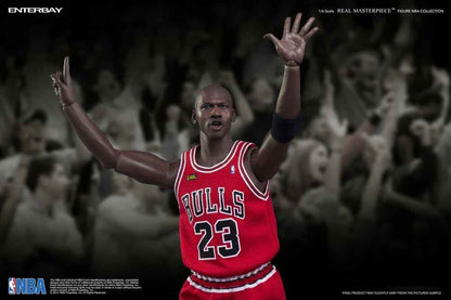 NBA Collection Real Masterpiece Actionfigur 1/6 Michael Jordan Series 2 (Road Jersey Edition) 33 cm
