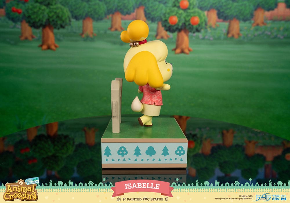 Animal Crossing: New Horizons PVC Statue Isabelle 25 cm First 4 Figures