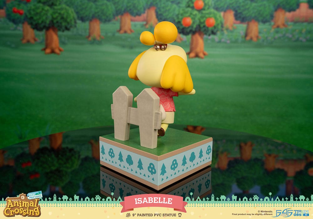Animal Crossing: New Horizons PVC Statue Isabelle 25 cm First 4 Figures