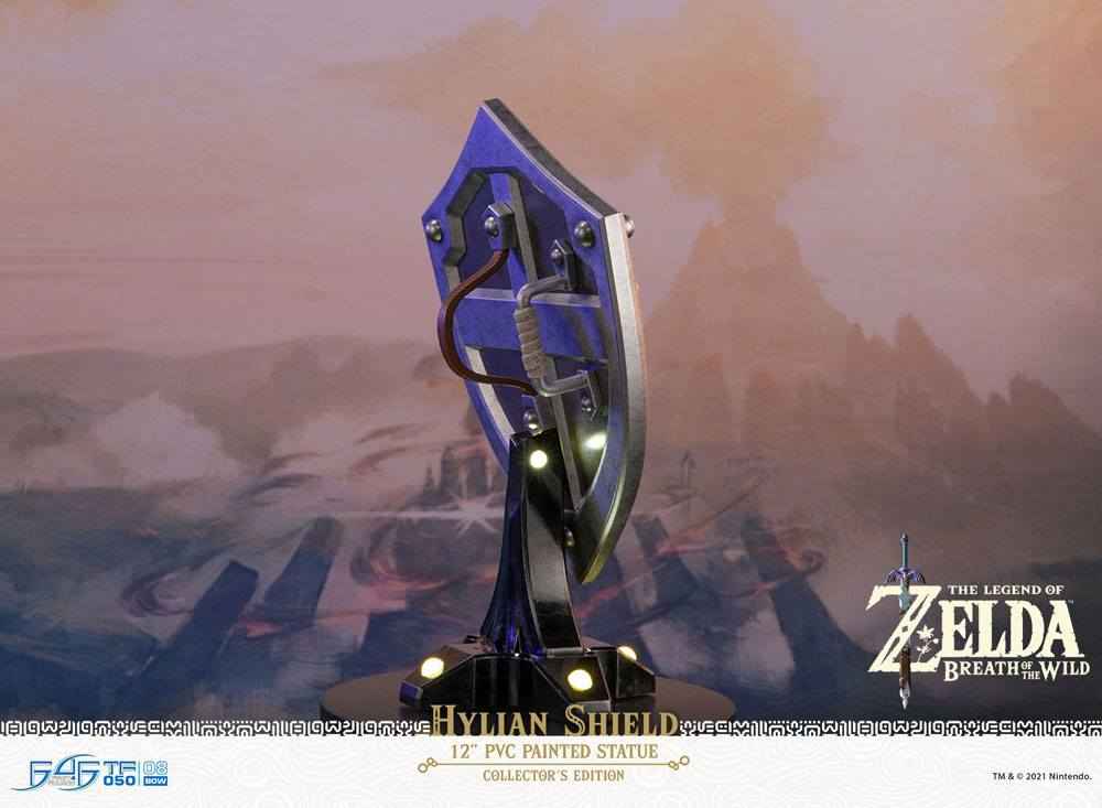 The Legend of Zelda Breath of the Wild PVC Statue Hylian Shield Collector's Edition 29 cm