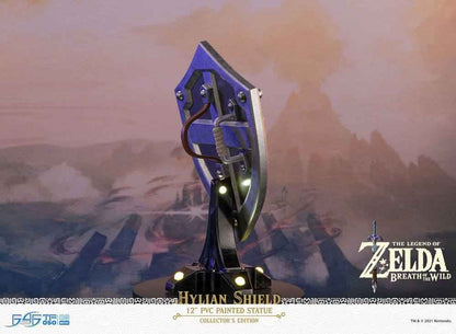 The Legend of Zelda Breath of the Wild PVC Statue Hylian Shield Collector's Edition 29 cm