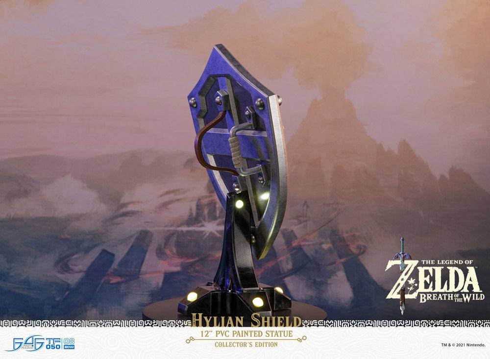 The Legend of Zelda Breath of the Wild PVC Statue Hylian Shield Collector's Edition 29 cm First 4 Figures