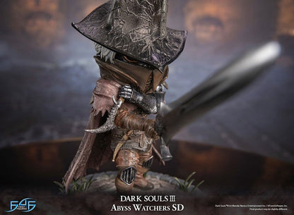 Dark Souls III Resin Statue The Abyss Watchers SD 26 cm First 4 Figures